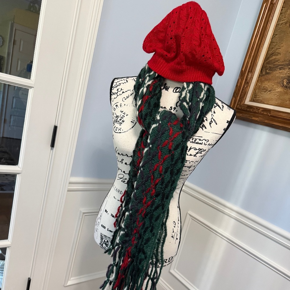 Knitted Scarf & matching knit hat NWOT